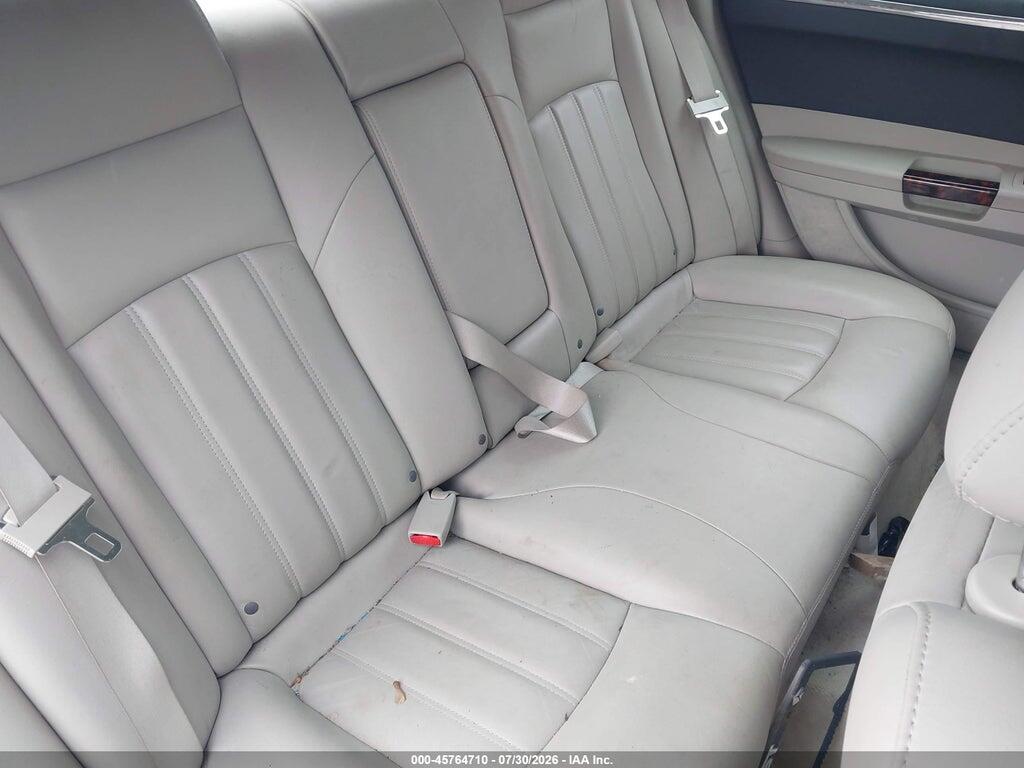 2C3JA63H25H502232 2005 CHRYSLER 300C photo no. 8