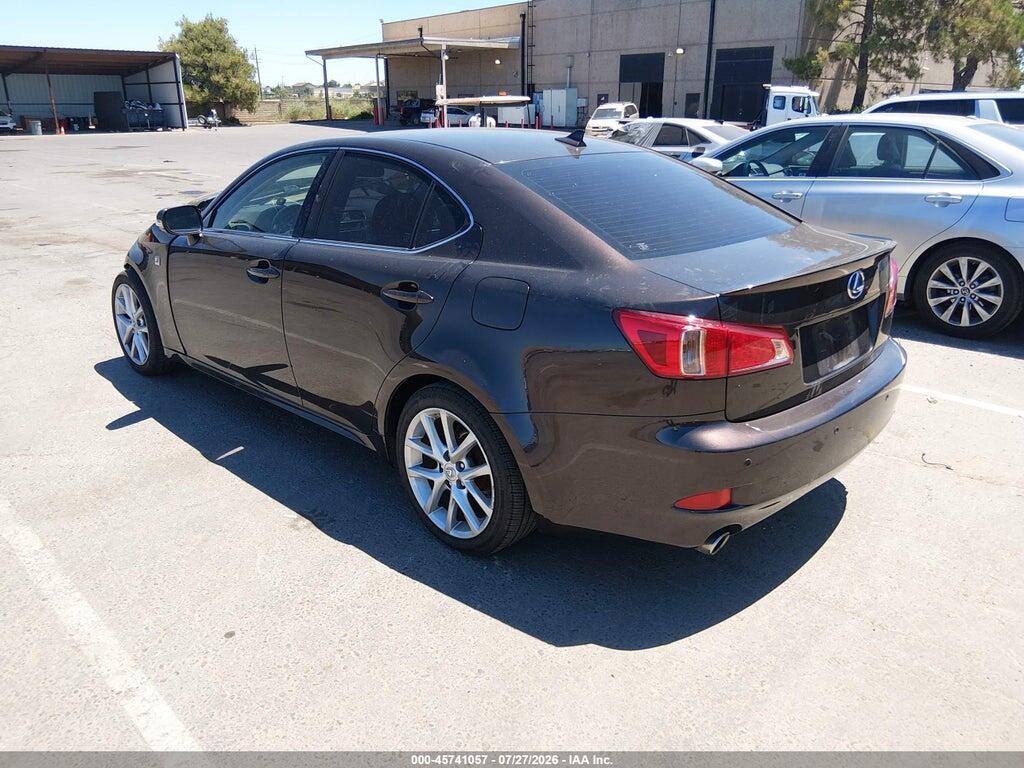 JTHBF5C2XC5165402 2012 LEXUS IS 250 photo no. 3