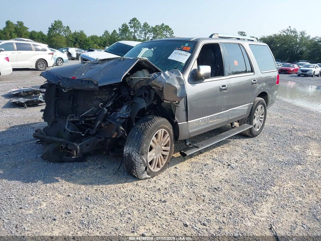 5LMJJ2J55CEL00978 2012 LINCOLN NAVIGATOR photo no. 2