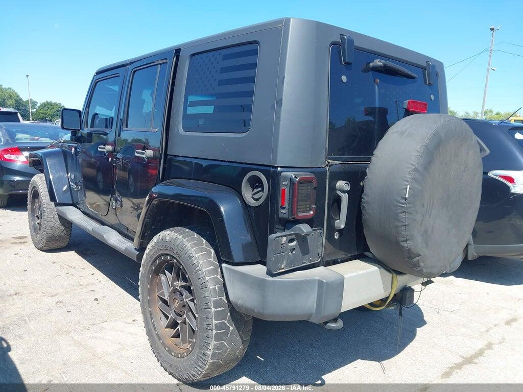 1J4BA7H13BL591447 2011 JEEP WRANGLER UNLIMITED photo no. 3