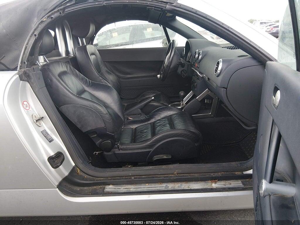 TRUTC28N551004049 2005 AUDI TT photo no. 5