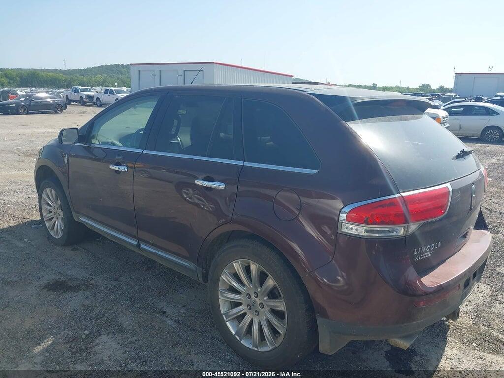 2LMDJ8JK5CBL05025 2012 LINCOLN MKX photo no. 3