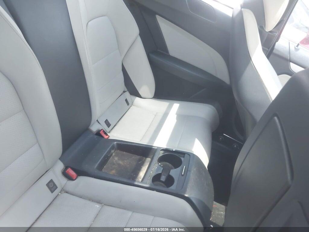 2012 MERCEDES-BENZ C 250 — Фото 8 из 11