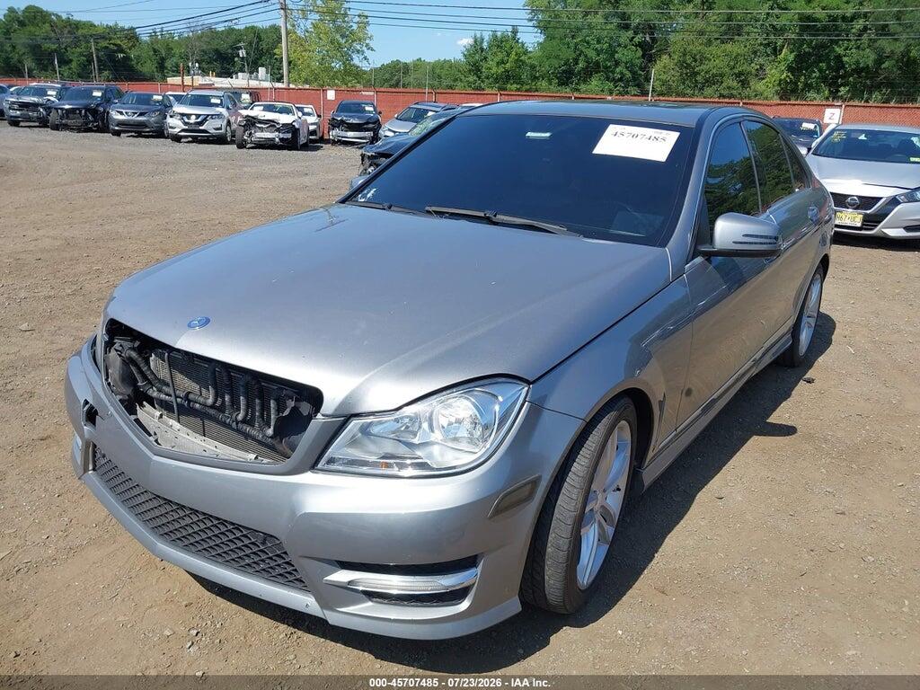 WDDGF8BB7CR239349 2012 MERCEDES-BENZ C 300 photo no. 6