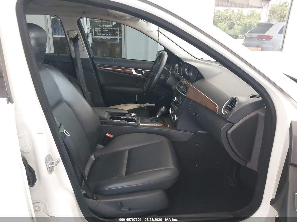 WDDGF8BB8CR191568 2012 MERCEDES-BENZ C 300 photo no. 5