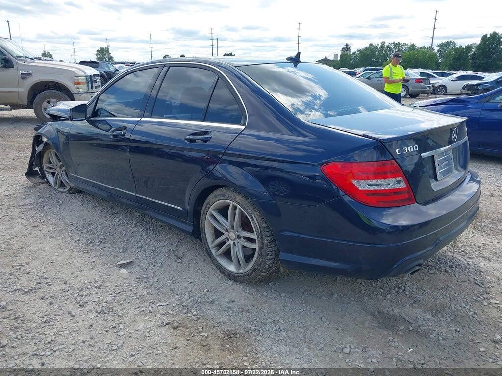 WDDGF8BB0CA621530 2012 MERCEDES-BENZ C 300 photo no. 3