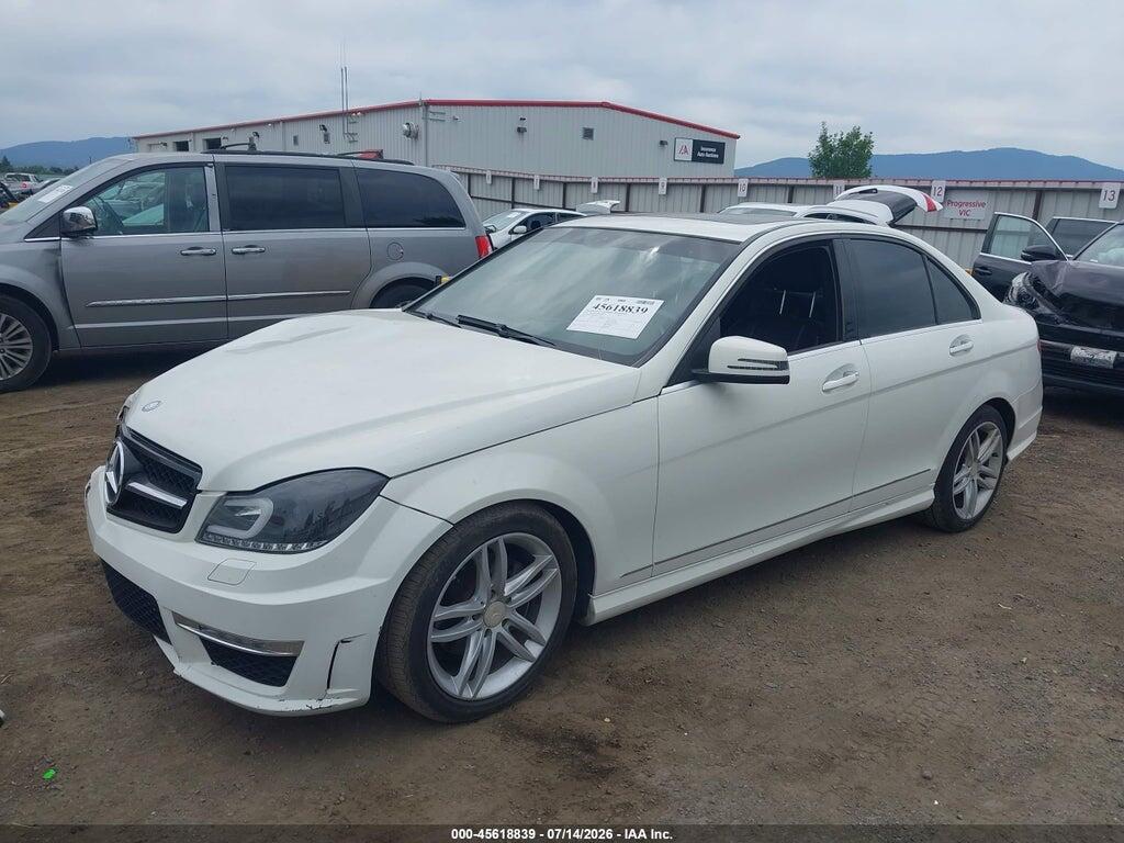 WDDGF8BB7CR237665 2012 MERCEDES-BENZ C 300 photo no. 2
