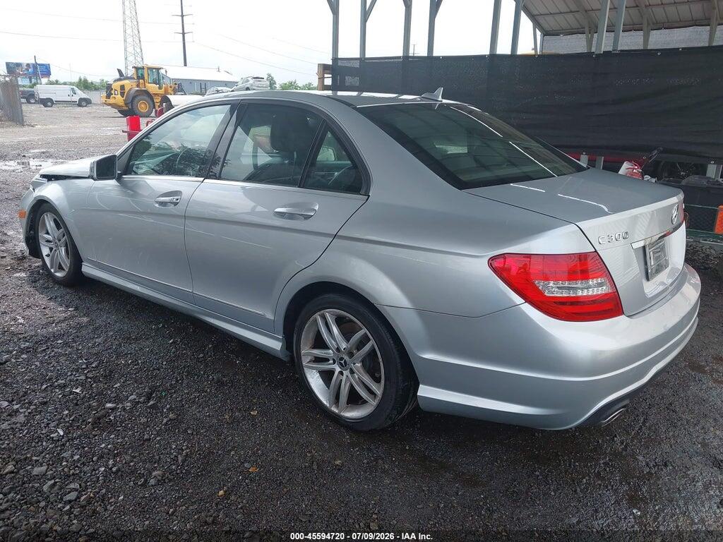 WDDGF8BB4CR229233 2012 MERCEDES-BENZ C 300 photo no. 3