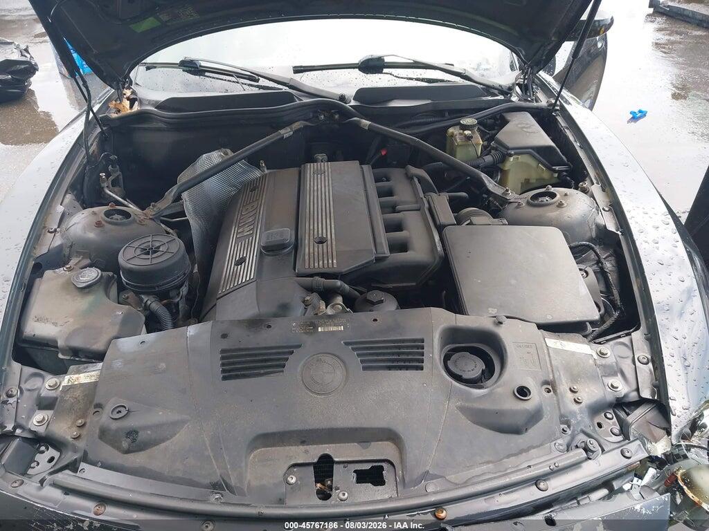 4USBT53585LU10419 2005 BMW Z4 photo no. 10