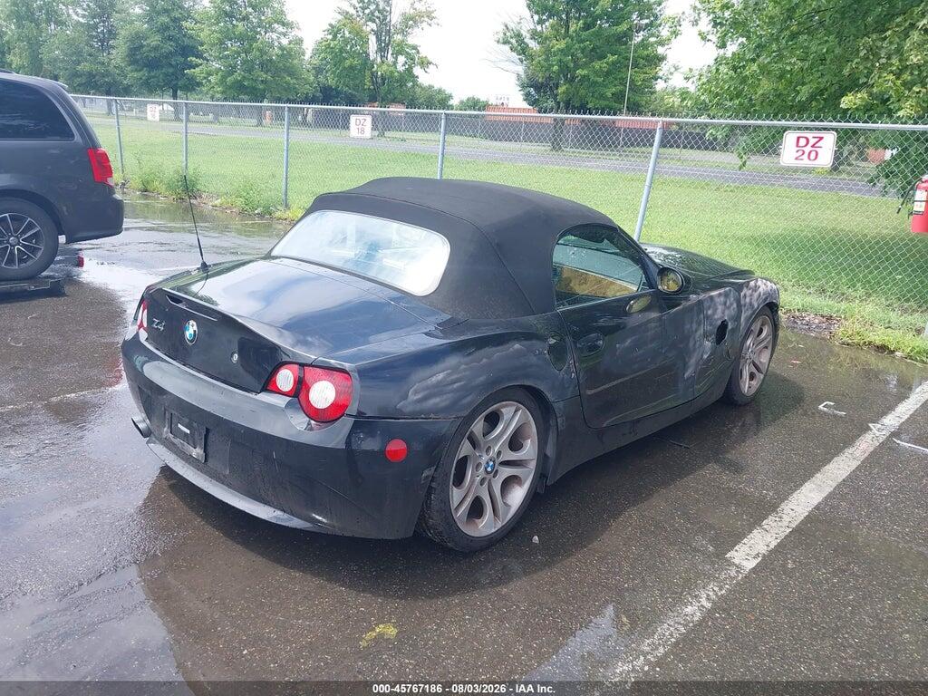 4USBT53585LU10419 2005 BMW Z4 photo no. 4