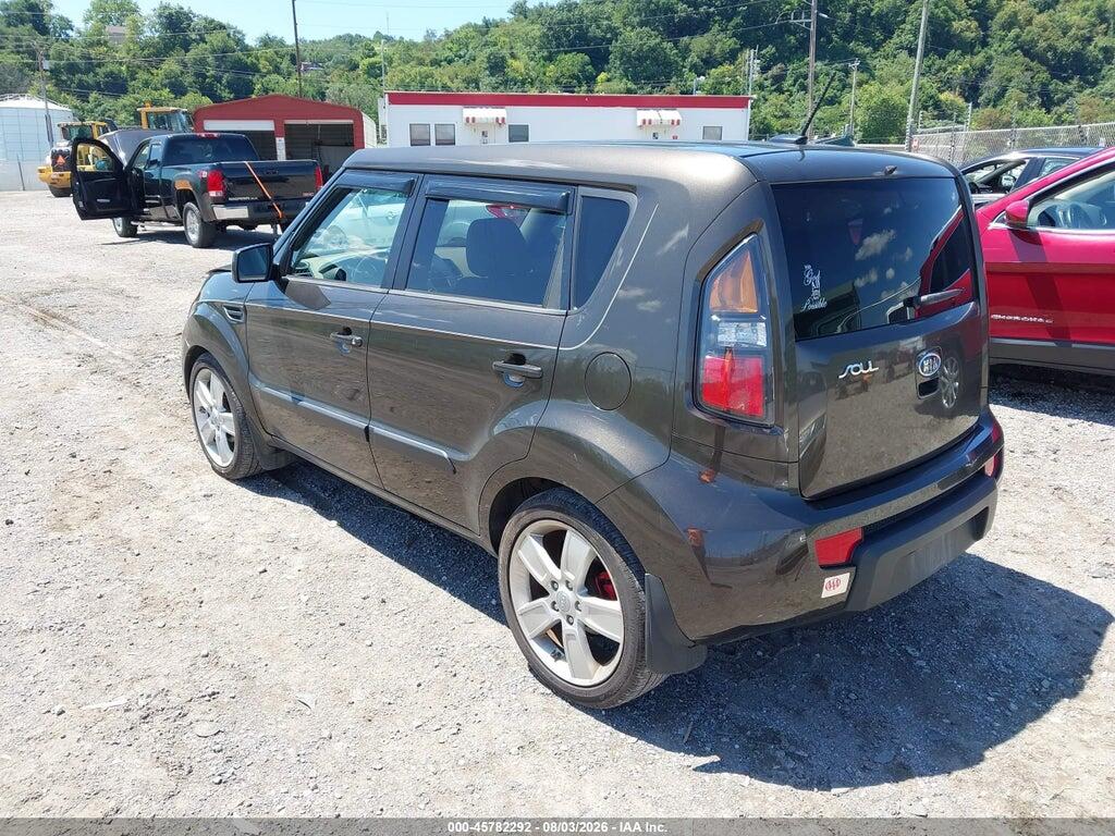 KNDJT2A22B7216451 2011 KIA SOUL photo no. 3