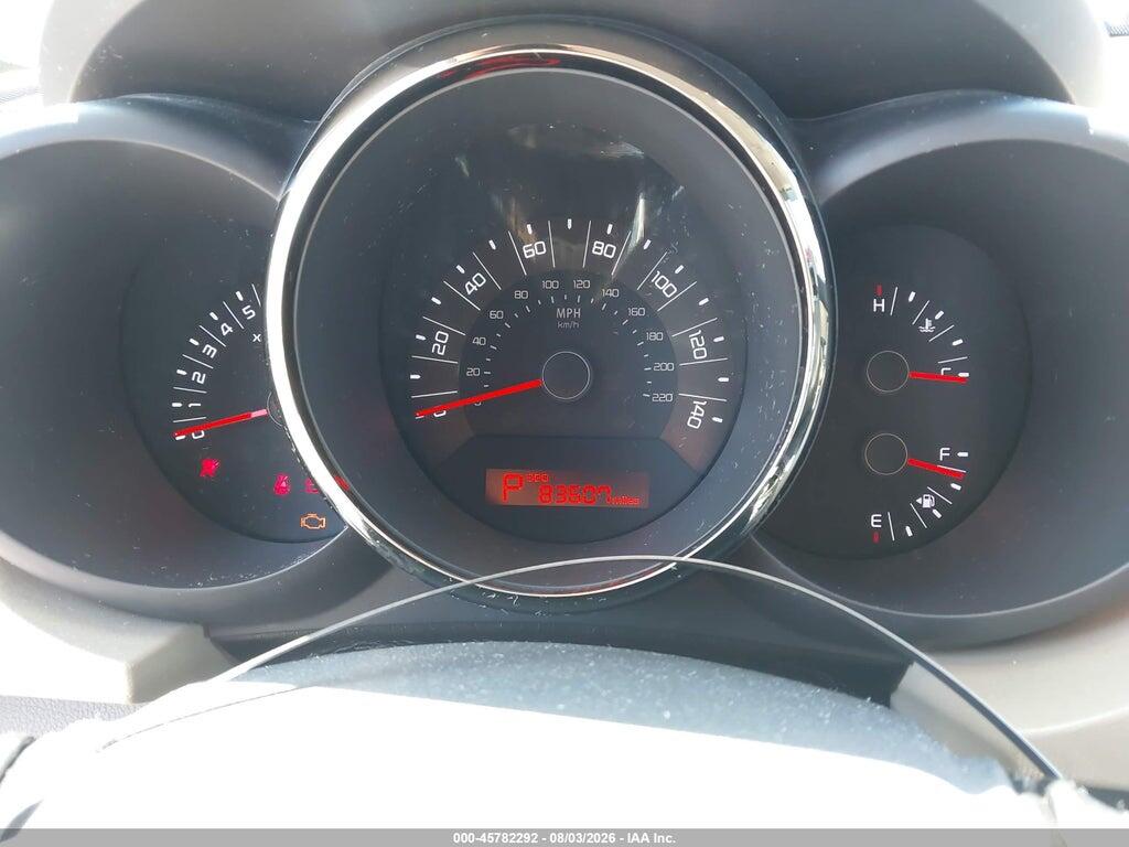 KNDJT2A22B7216451 2011 KIA SOUL photo no. 7