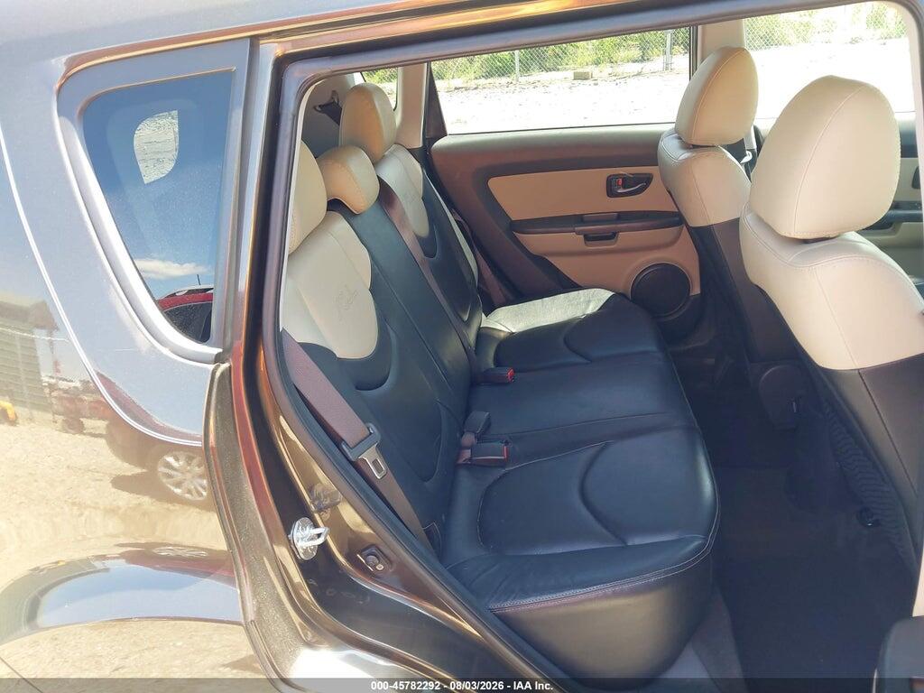 KNDJT2A22B7216451 2011 KIA SOUL photo no. 8