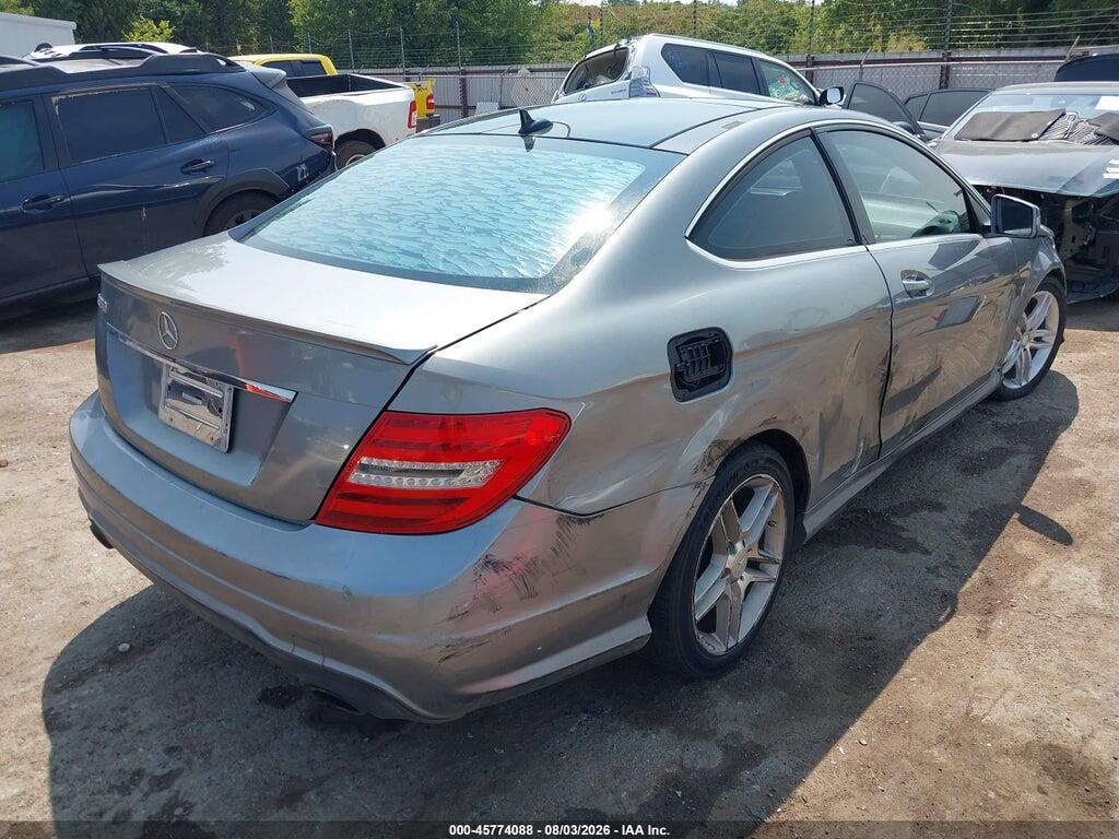 WDDGJ5HB3CF800524 2012 MERCEDES-BENZ C 350 photo no. 4