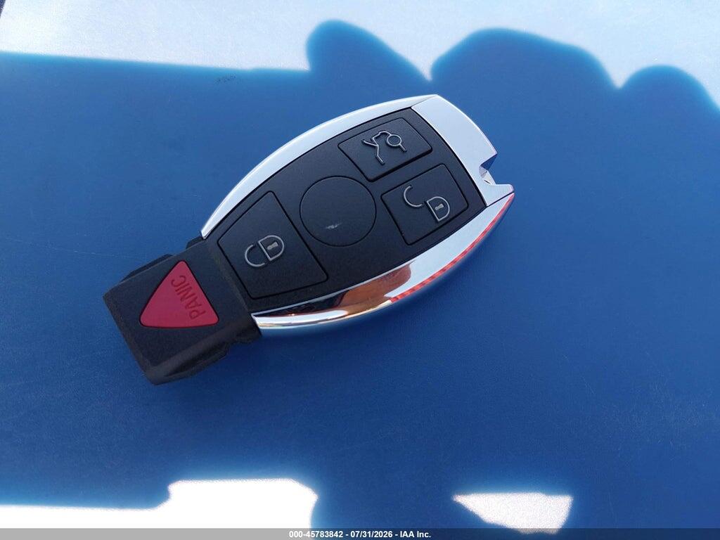 WDDHF7EB5CA524835 2012 MERCEDES-BENZ E photo no. 11