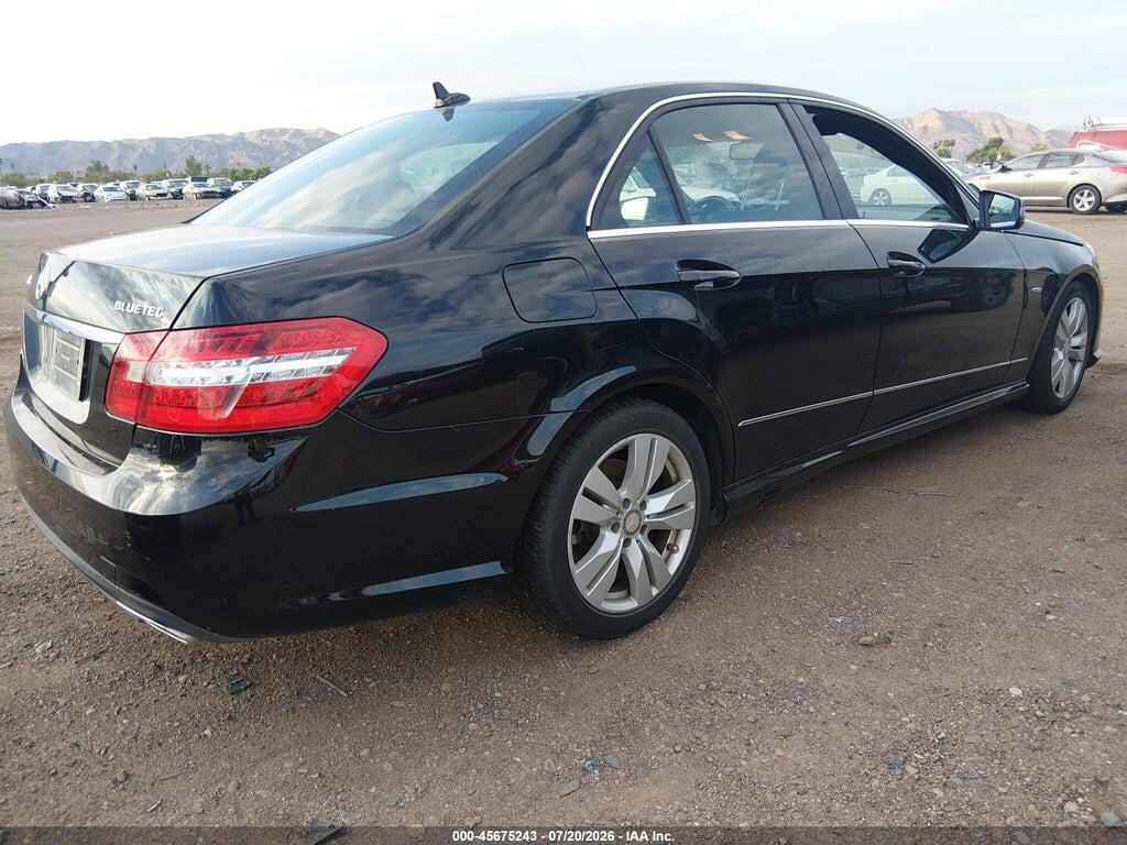 WDDHF2EB3CA519345 2012 MERCEDES-BENZ E 350 BLUETEC photo no. 4
