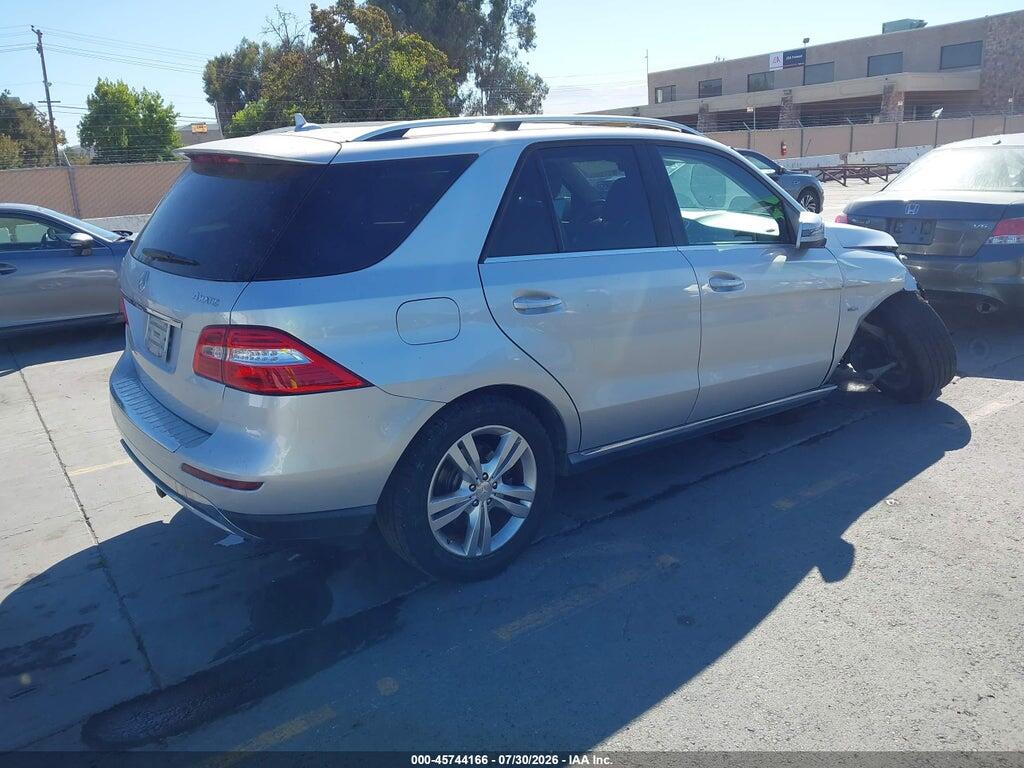 4JGDA5HB5CA013371 2012 MERCEDES-BENZ ML 350 photo no. 4