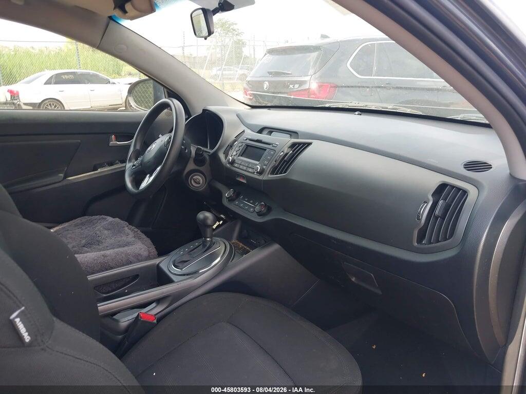 KNDPB3A28B7090423 2011 KIA SPORTAGE photo no. 5