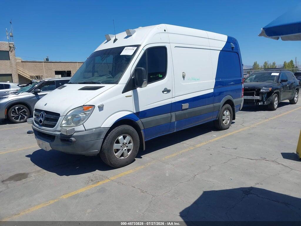 WD3PE7CC5C5685984 2012 MERCEDES-BENZ SPRINTER 2500 photo no. 2