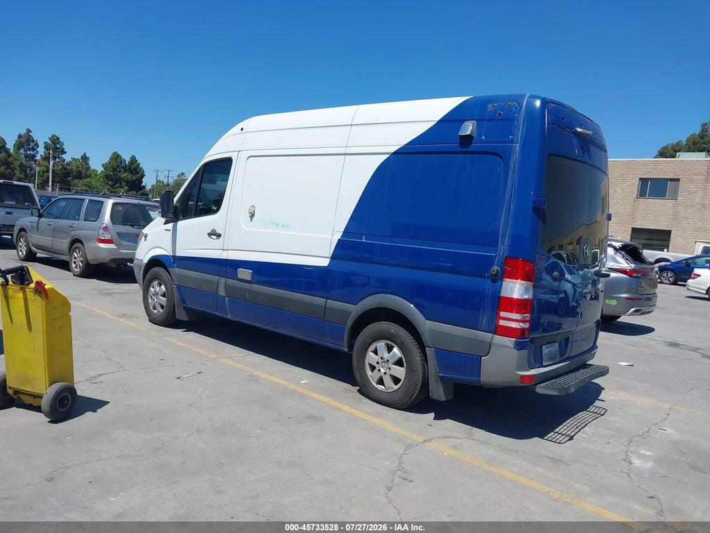 WD3PE7CC5C5685984 2012 MERCEDES-BENZ SPRINTER 2500 photo no. 3