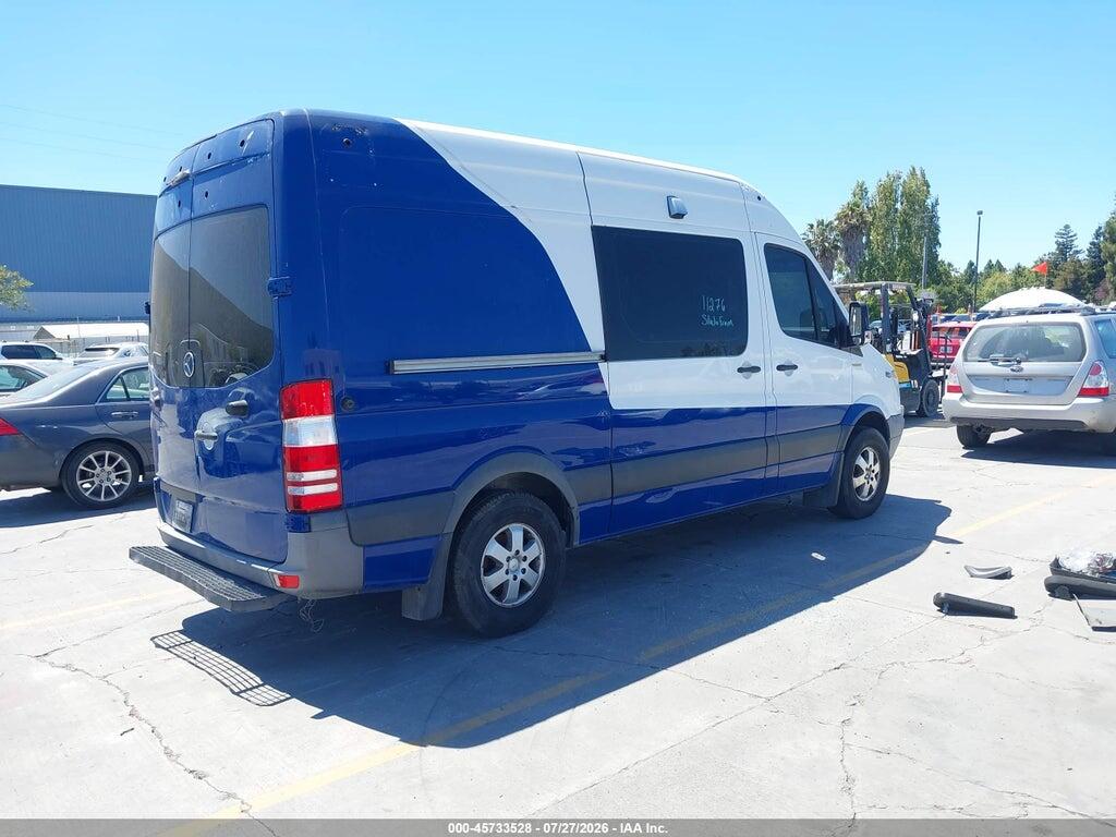 WD3PE7CC5C5685984 2012 MERCEDES-BENZ SPRINTER 2500 photo no. 4