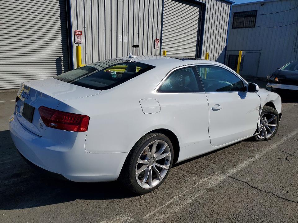 WAUCFAFR1EA003723 2014 AUDI A5 photo no. 3