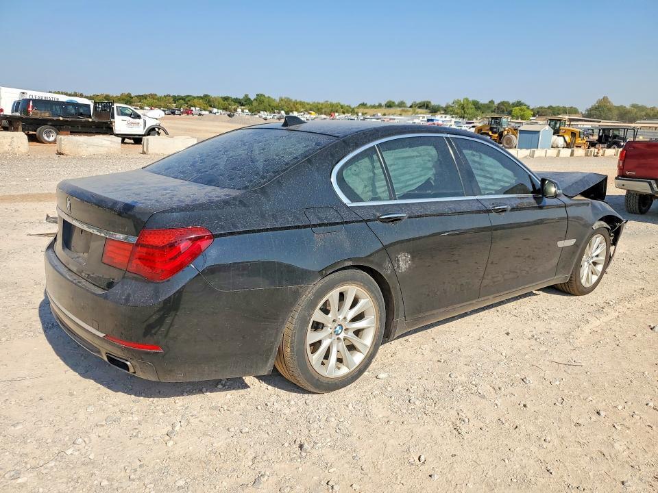 2014 BMW 740 I — Фото 3 из 12