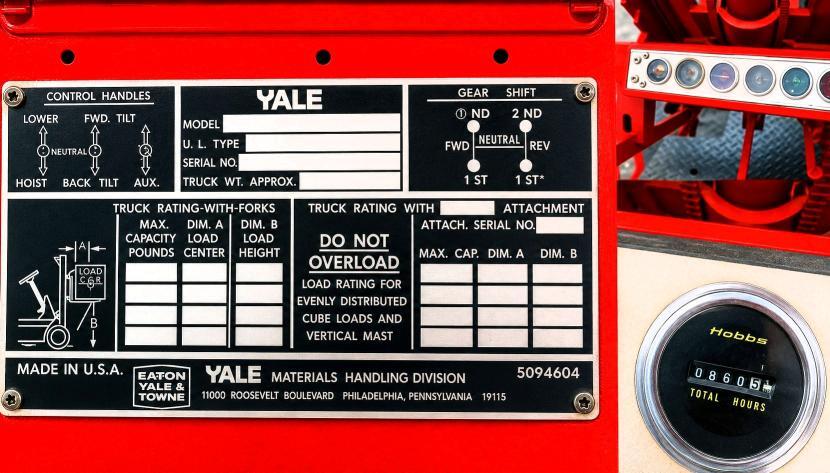 YALE G83C-100-SWT (FACTORY MODEL 6830-100-SW7), 10,000 LB CAPACITY, 14,500 LB OPERATING WEIGHT, SERIAL P169782. — Фото 8 из 10