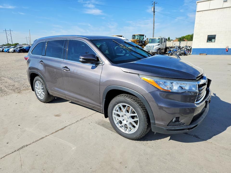 2016 TOYOTA HIGHLANDER XLE — Фото 4 из 12