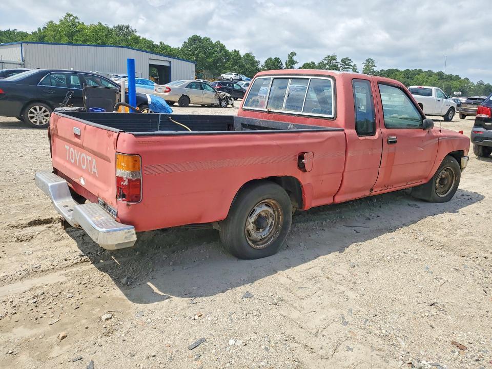 1991 TOYOTA PICKUP DELUXE — Фото 3 из 12