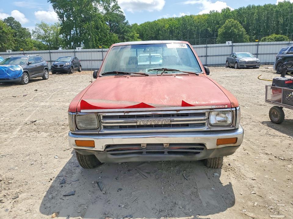 1991 TOYOTA PICKUP DELUXE — Фото 5 из 12