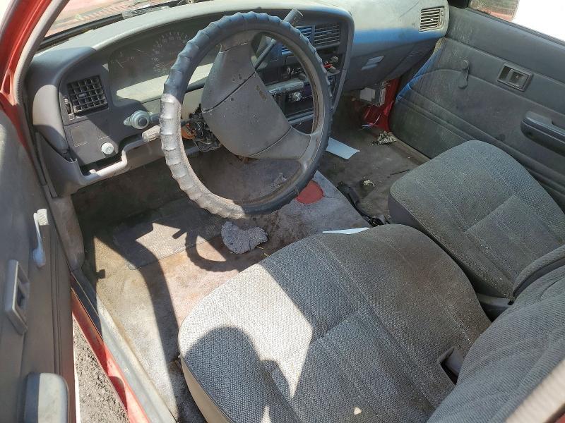 1991 TOYOTA PICKUP DELUXE — Фото 8 из 12