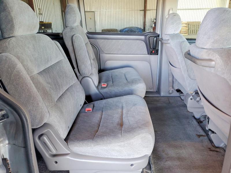 2HKRL18661H576919 2001 HONDA ODYSSEY photo no. 11