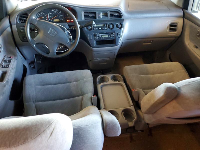 2HKRL18661H576919 2001 HONDA ODYSSEY photo no. 8