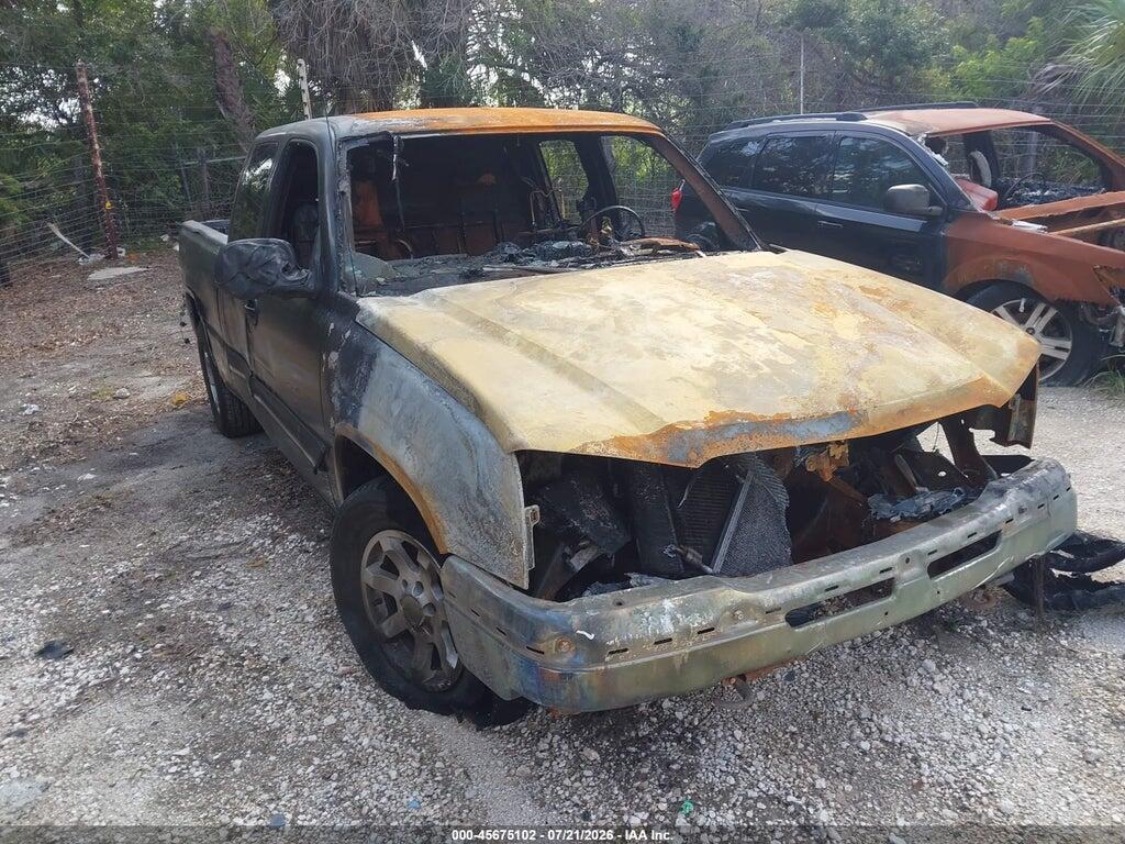 2GCEC19V351394526 2005 CHEVROLET SILVERADO 1500 photo no. 1