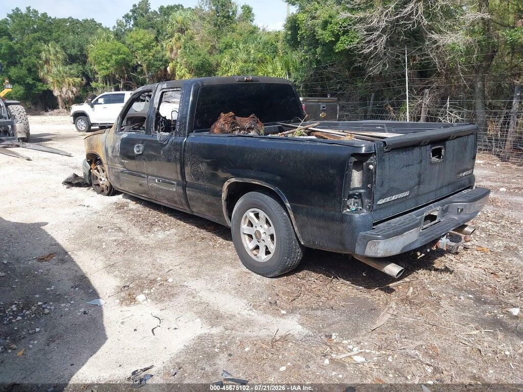 2GCEC19V351394526 2005 CHEVROLET SILVERADO 1500 photo no. 3