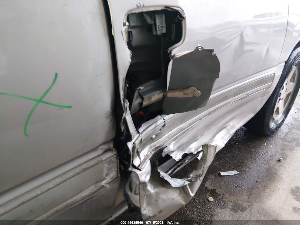 2GCEC13T851115661 2005 CHEVROLET SILVERADO 1500 photo no. 12