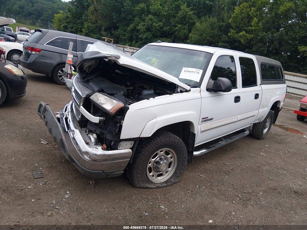 1GCHC23295F856520 2005 CHEVROLET SILVERADO 2500HD photo no. 2