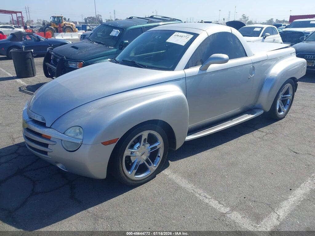 1GCES14H85B117908 2005 CHEVROLET SSR photo no. 2