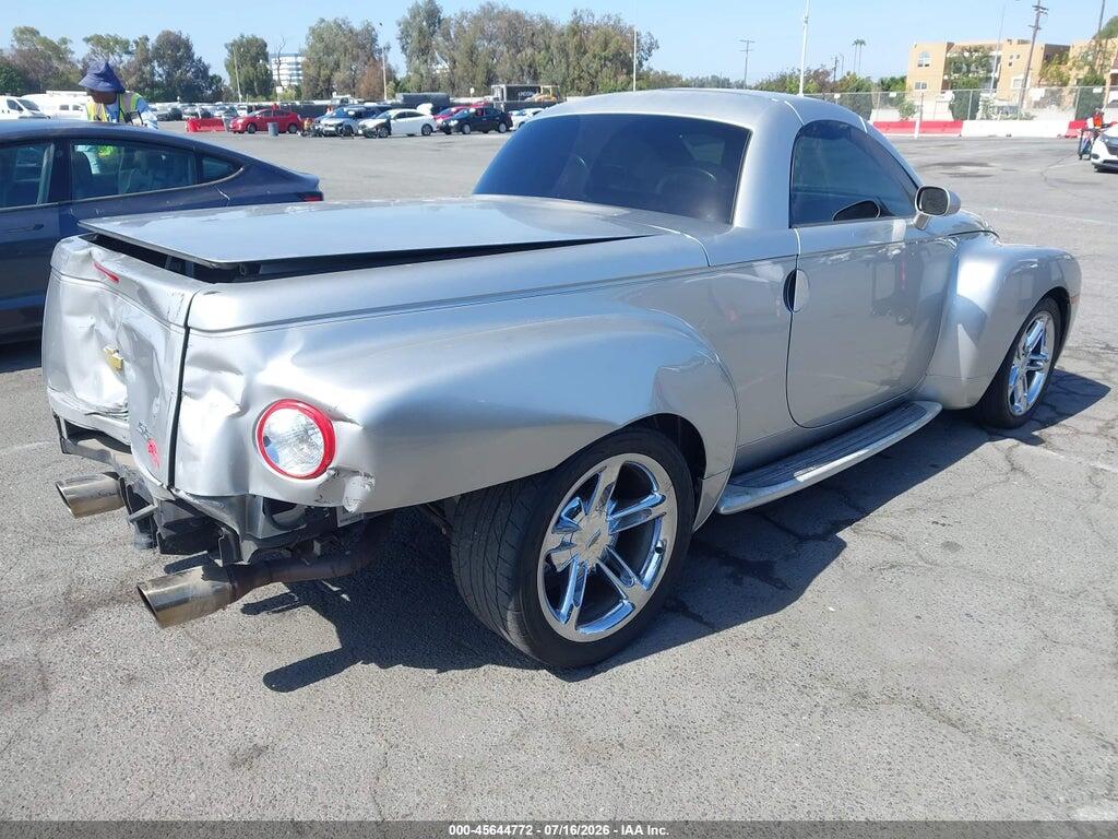 1GCES14H85B117908 2005 CHEVROLET SSR photo no. 4