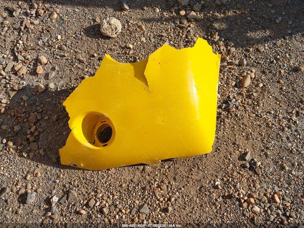 1GCES14H25B117435 2005 CHEVROLET SSR photo no. 12