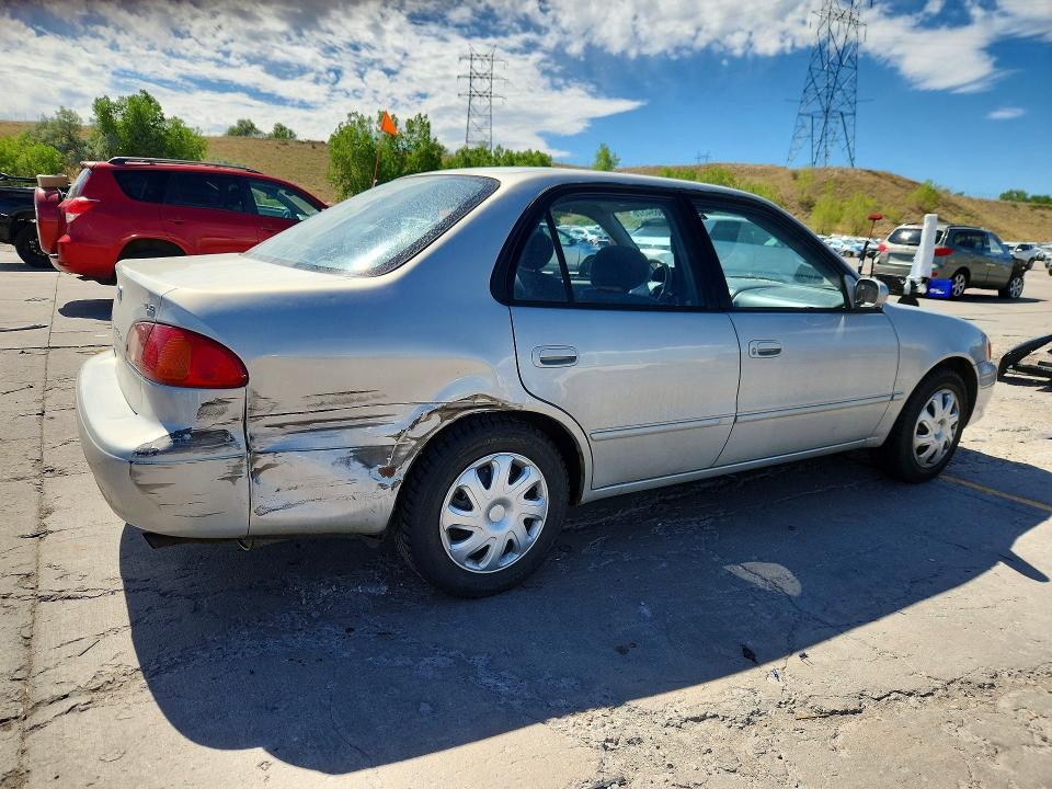 2001 TOYOTA COROLLA LE — Фото 3 из 12