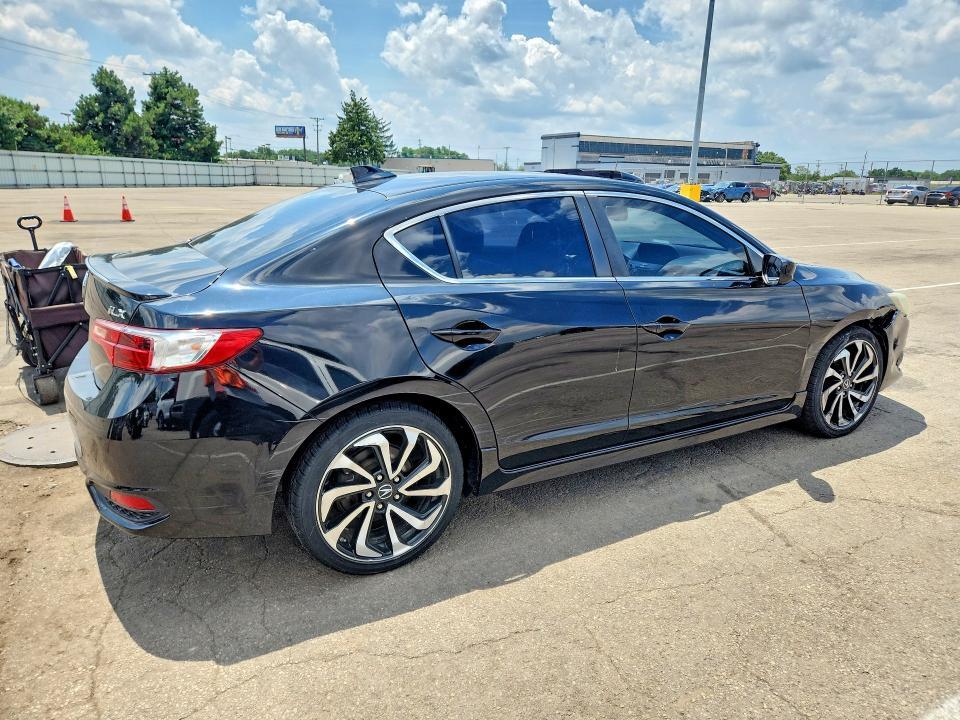 19UDE2F80GA015650 2016 ACURA ILX photo no. 3