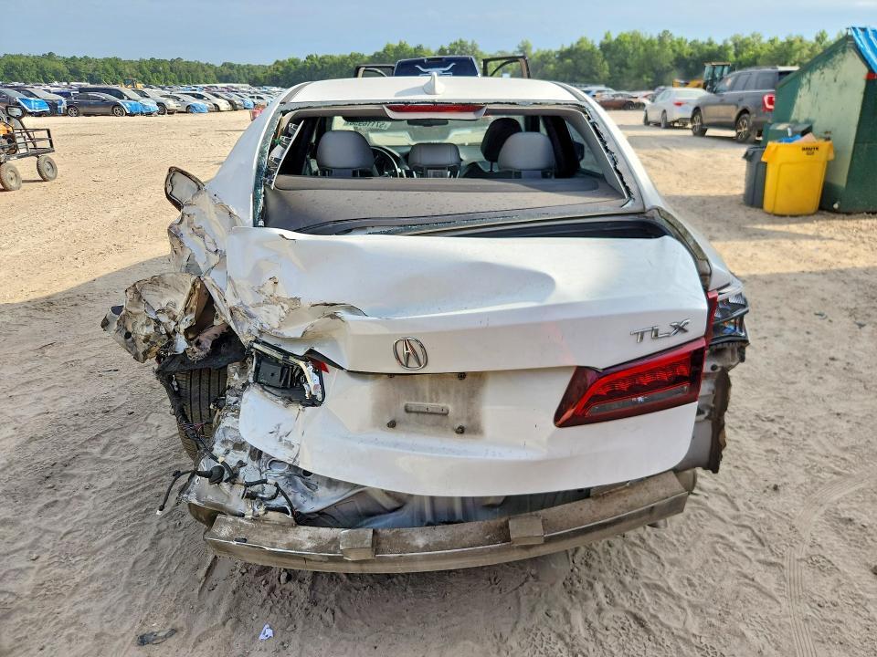 2016 ACURA TLX — Фото 6 из 12