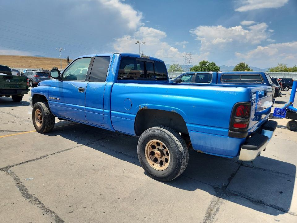 1999 DODGE RAM 1500 — Фото 2 из 12