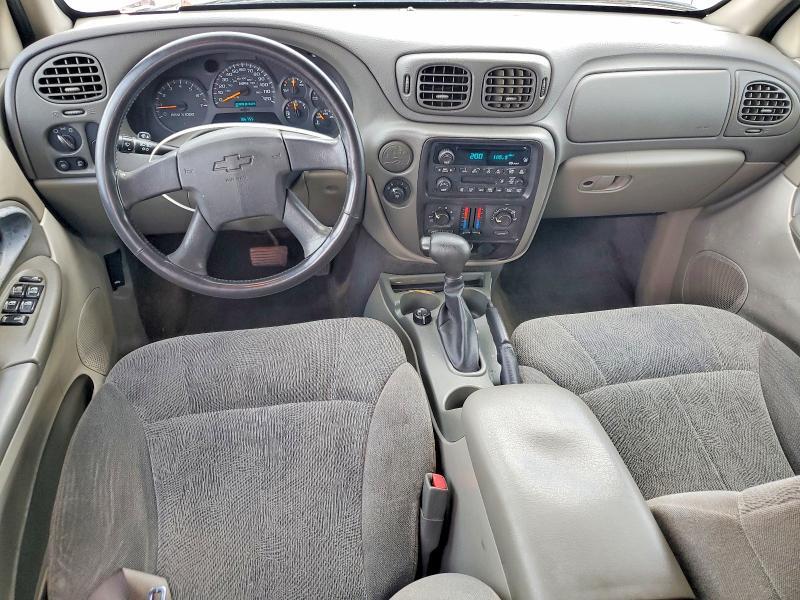 1GNES16S326126097 2002 CHEVROLET TRAILBLAZER photo no. 8