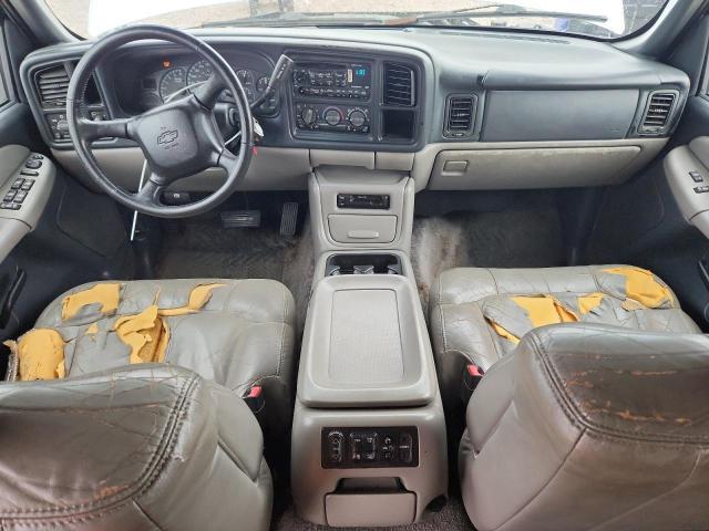2002 CHEVROLET SUBURBAN C1500 — Фото 8 из 13