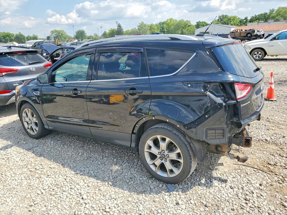 1FMCU9J98EUE23374 2014 FORD ESCAPE photo no. 2