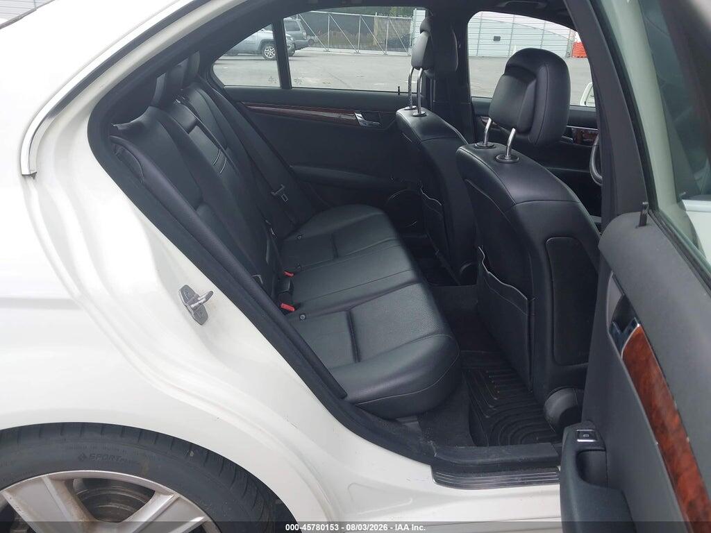 WDDGF8BBXBR147683 2011 MERCEDES-BENZ C 300 photo no. 8