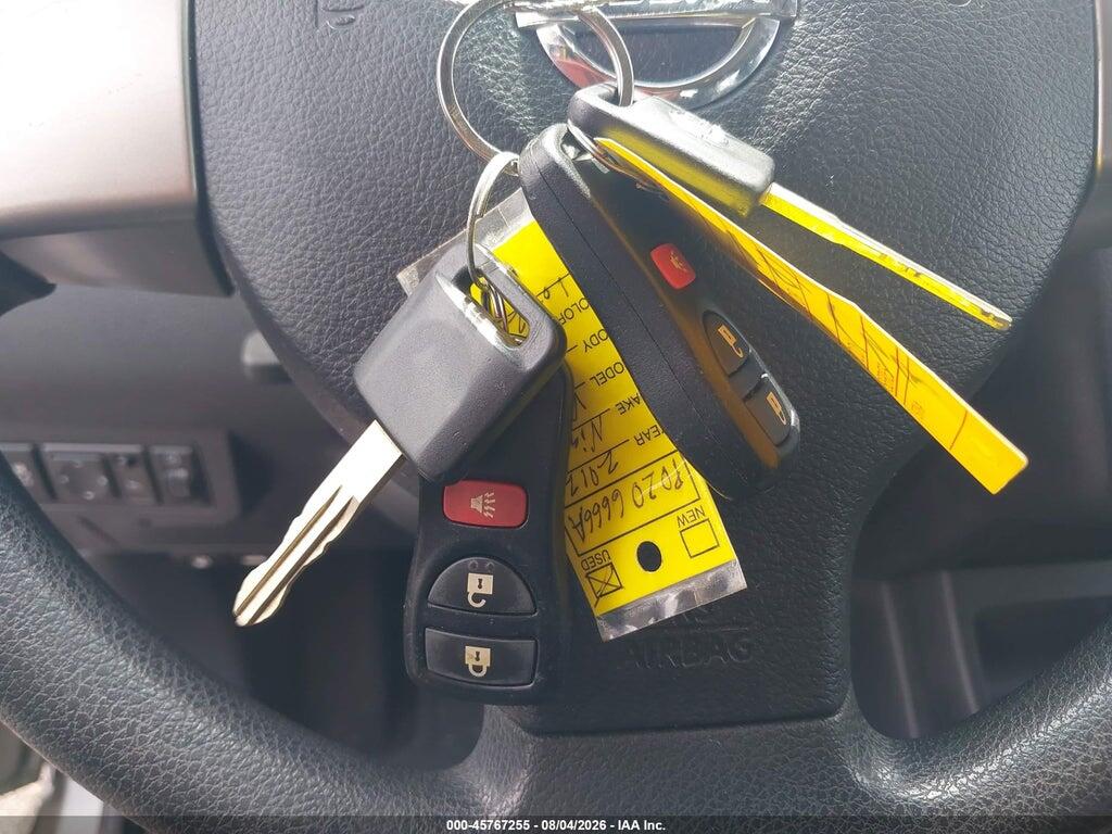 3N1BC1CP0CK213710 2012 NISSAN VERSA photo no. 11